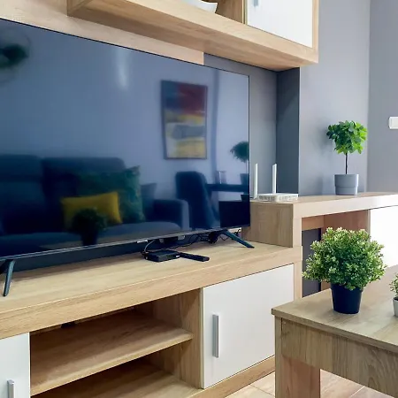 Apartamento Pink Urban Διαμέρισμα Τορεβιέχα